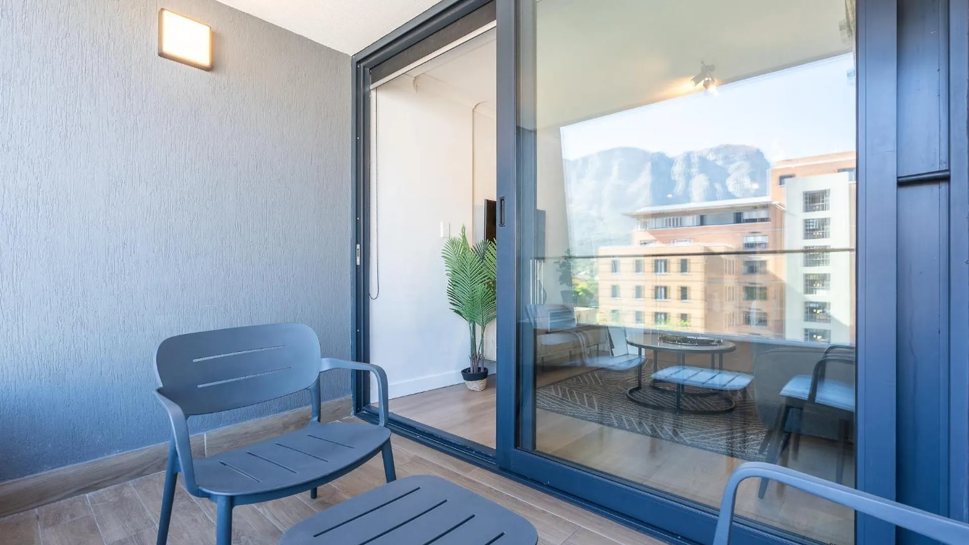 Newlands Peak Living Apartments Cape Town